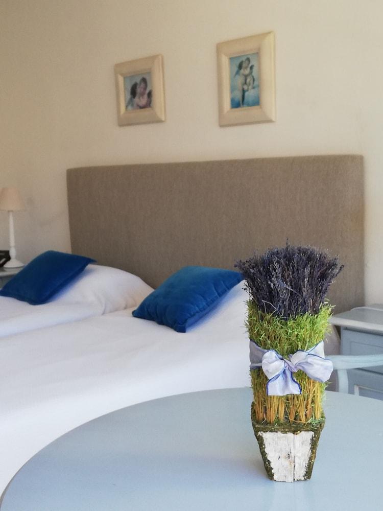 Hoetel Le Castellan Hotel Istres