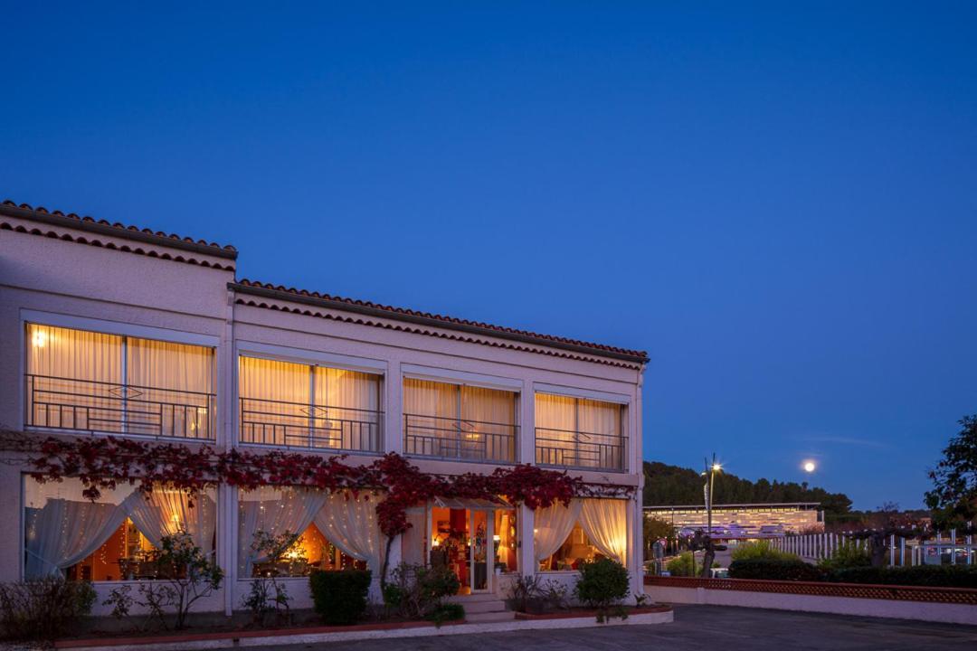 Hoetel Le Castellan Hotel 2*